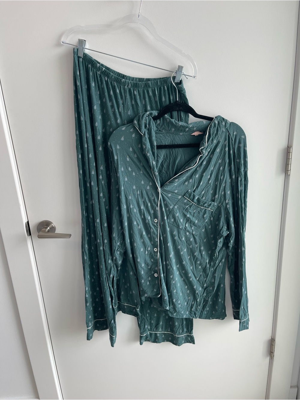 Eberjey Forest Green Printed Pajama Set - Soft Long Sleeve Top & Pants